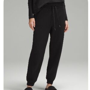 Lululemon Scuba Joggers